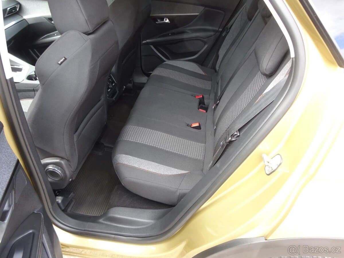 2017 Peugeot 3008 - 13