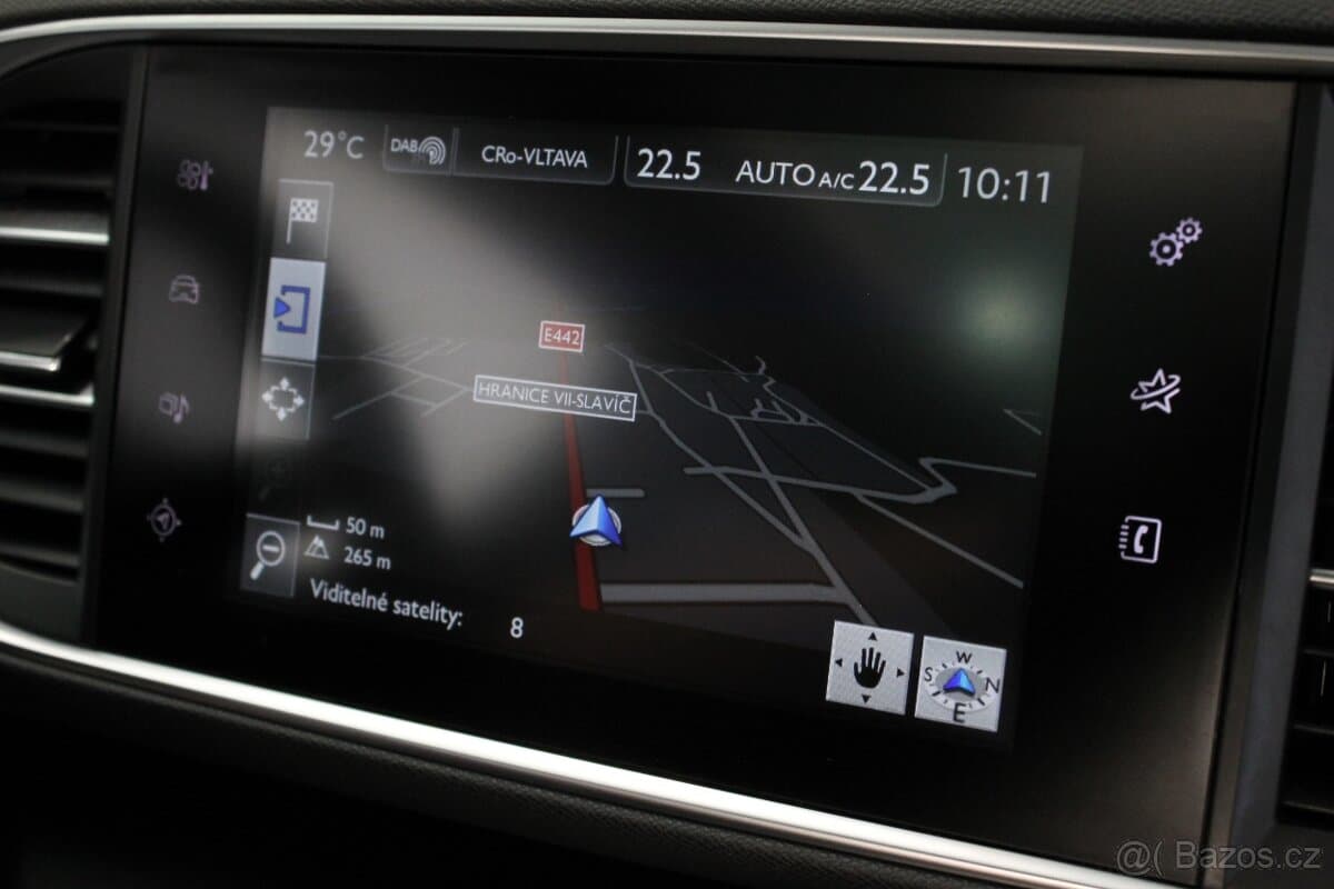2016 Peugeot 308 - 13