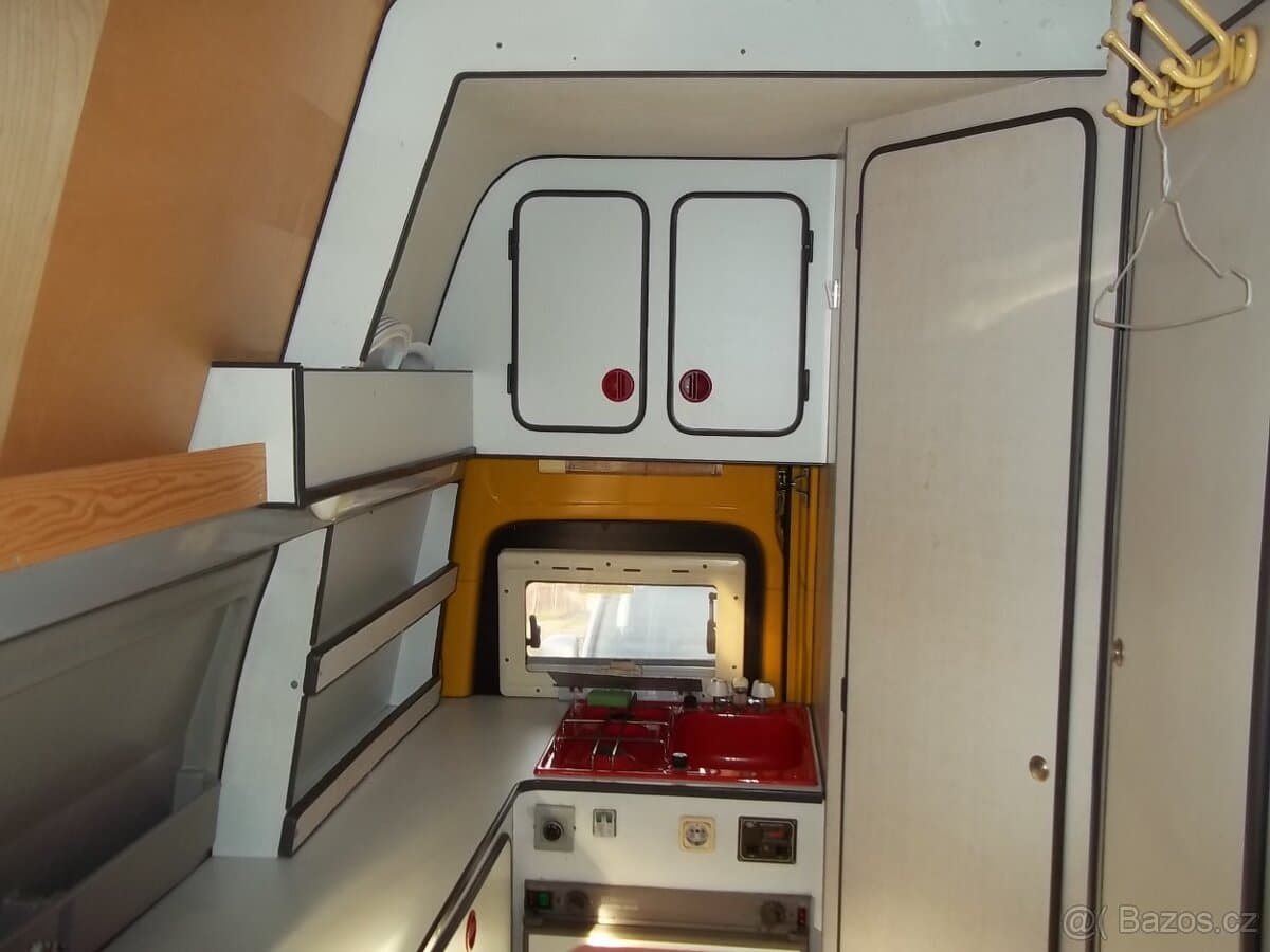 1990 Ford TRANSIT - 13