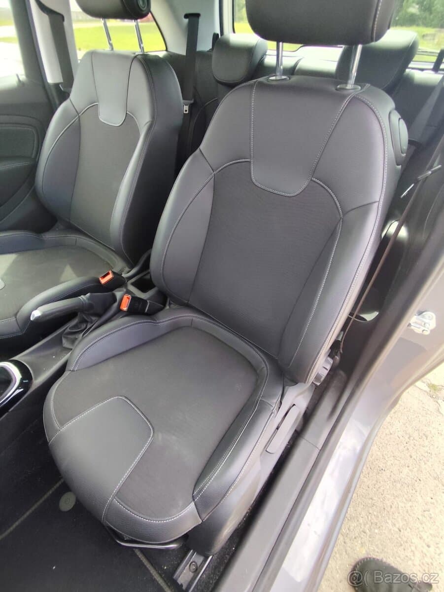 2016 Opel ADAM - 13
