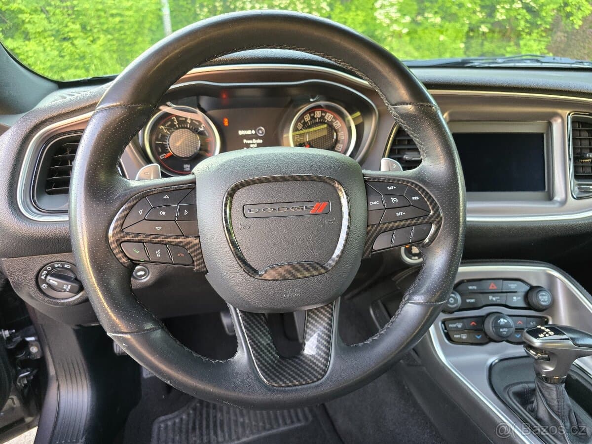 2019 Dodge CHALLENGER - 13