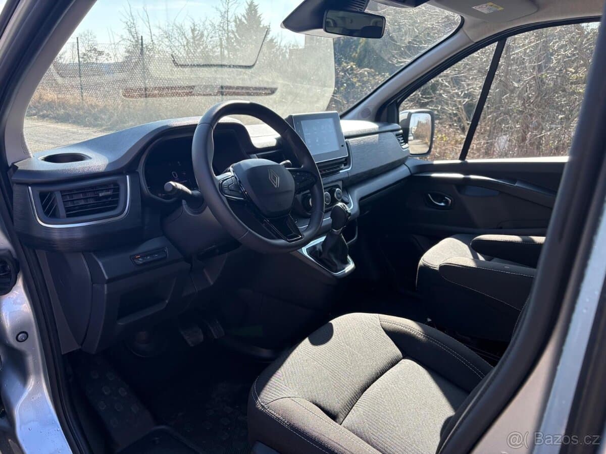 2024 Renault TRAFIC - 13