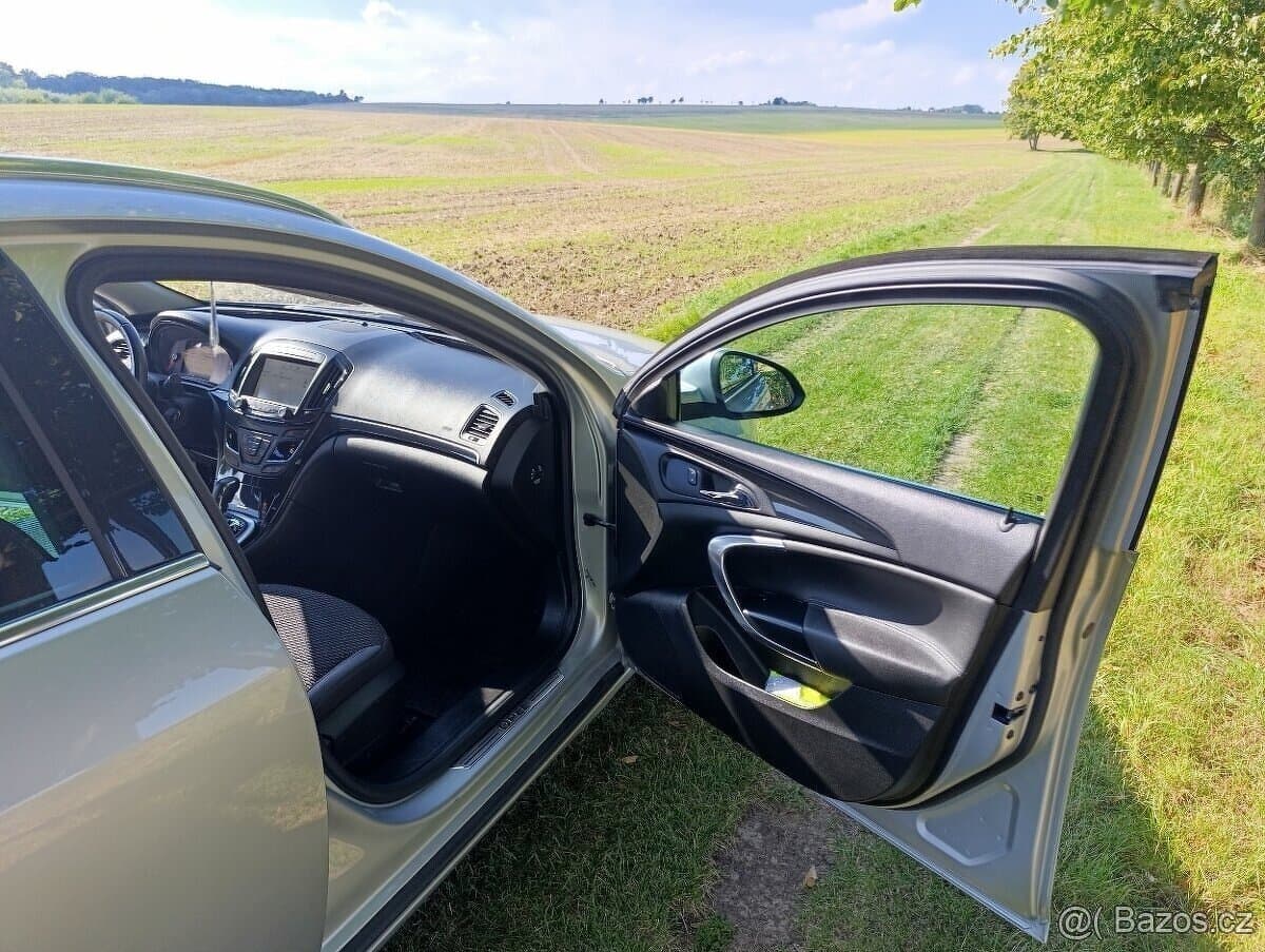 2014 Opel INSIGNIA - 13