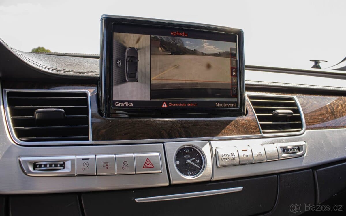 2012 Audi A8 - 13