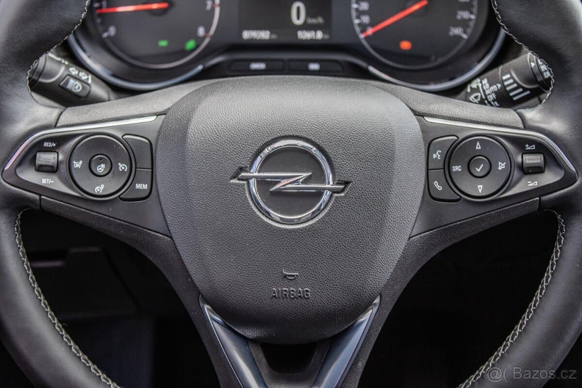 2020 Opel GRANDLAND - 13