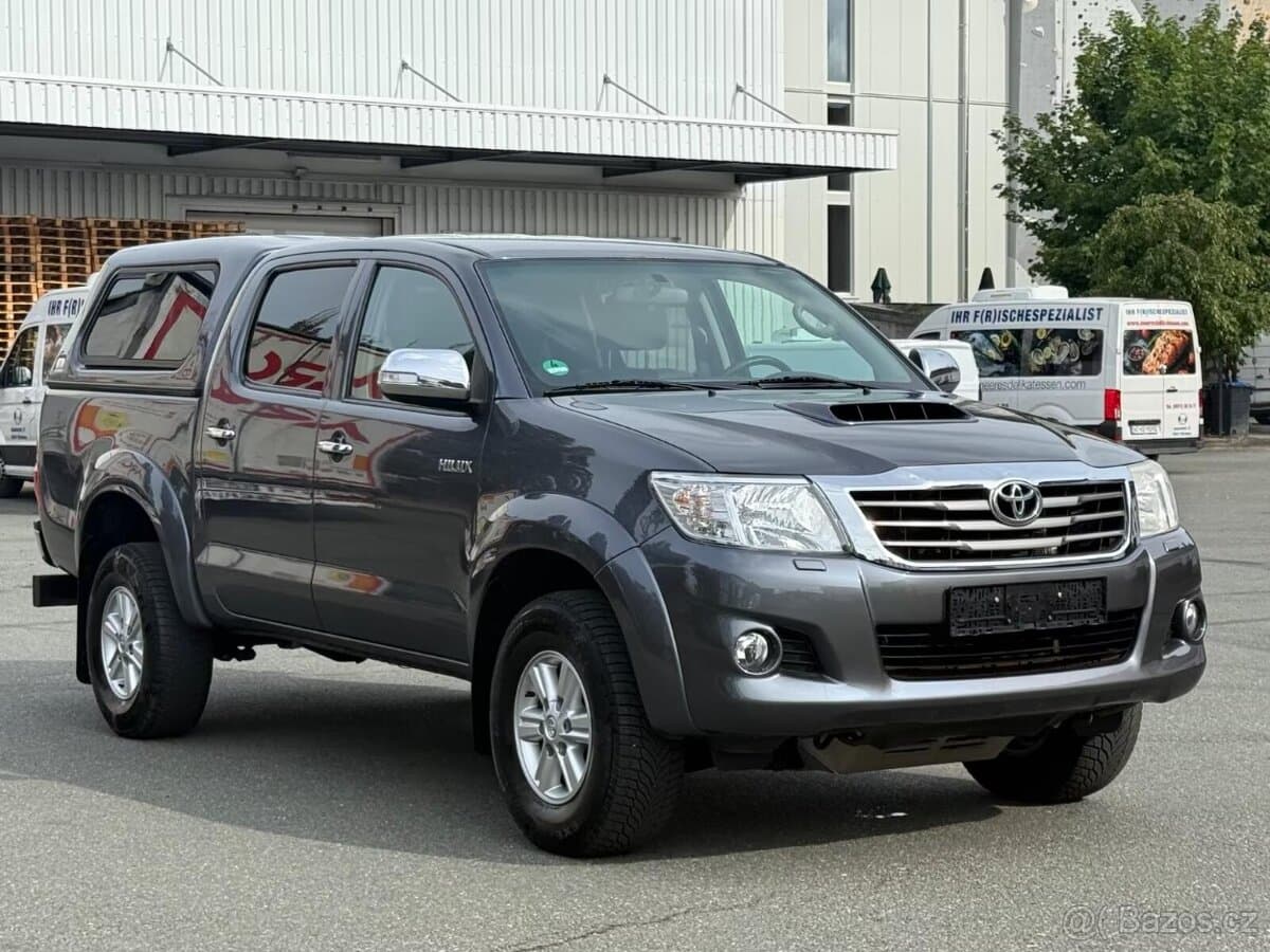 2013 Toyota HILUX - 13