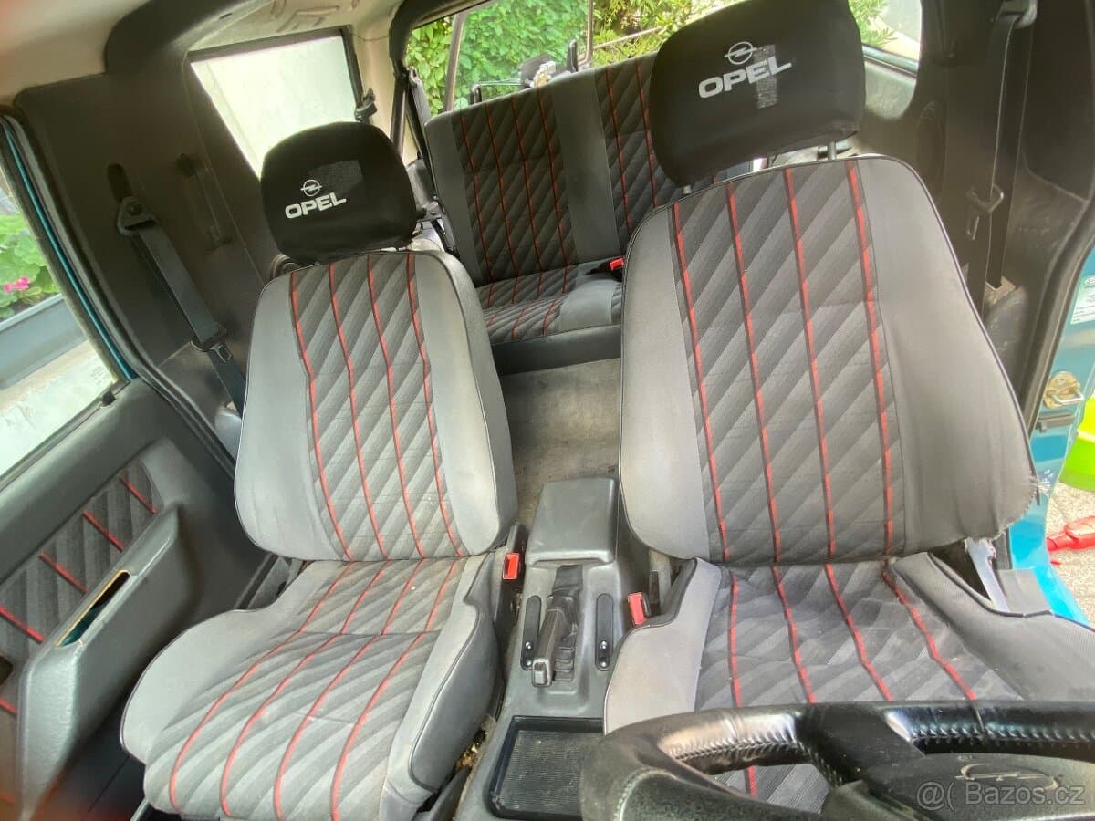 Opel FRONTERA - 13