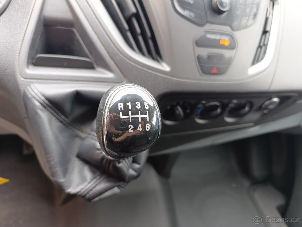 2015 Ford TRANSIT - 13