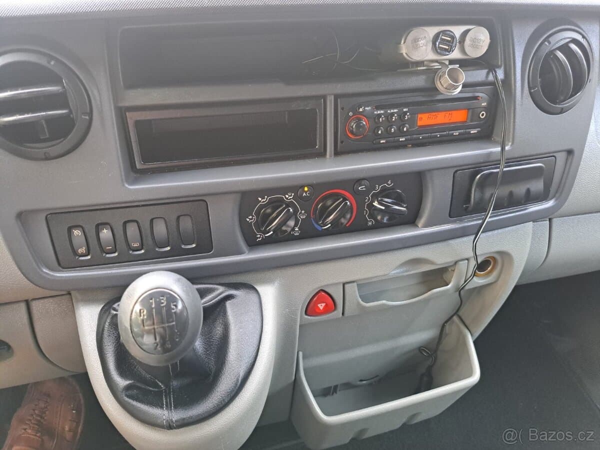 2010 Nissan OSTATNÍ - 13
