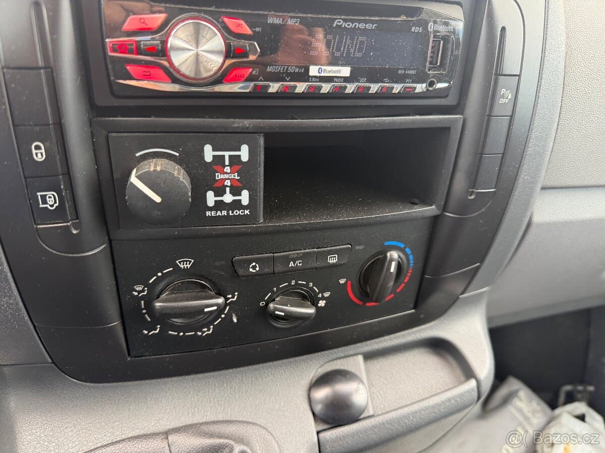 2012 Peugeot EXPERT - 13