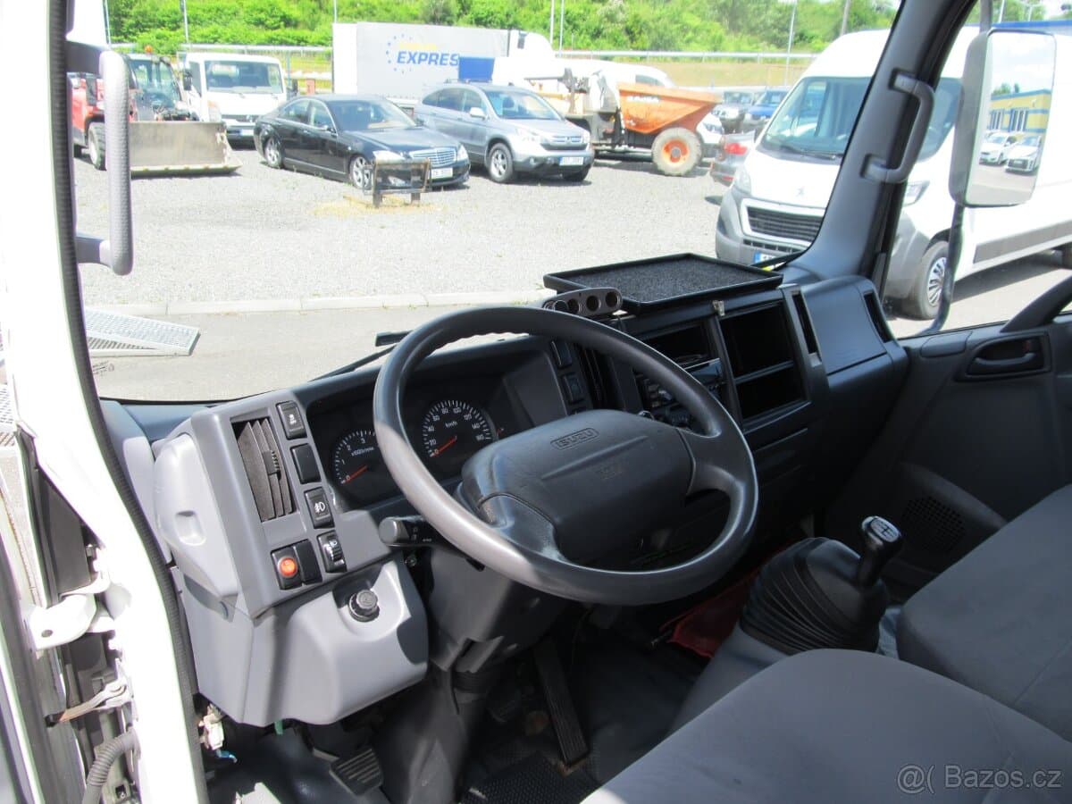 2015 Isuzu OSTATNÍ - 13