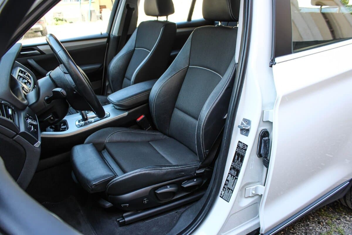 2011 BMW X3 - 13