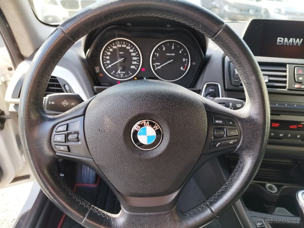 2013 BMW 1-SERIES - 13