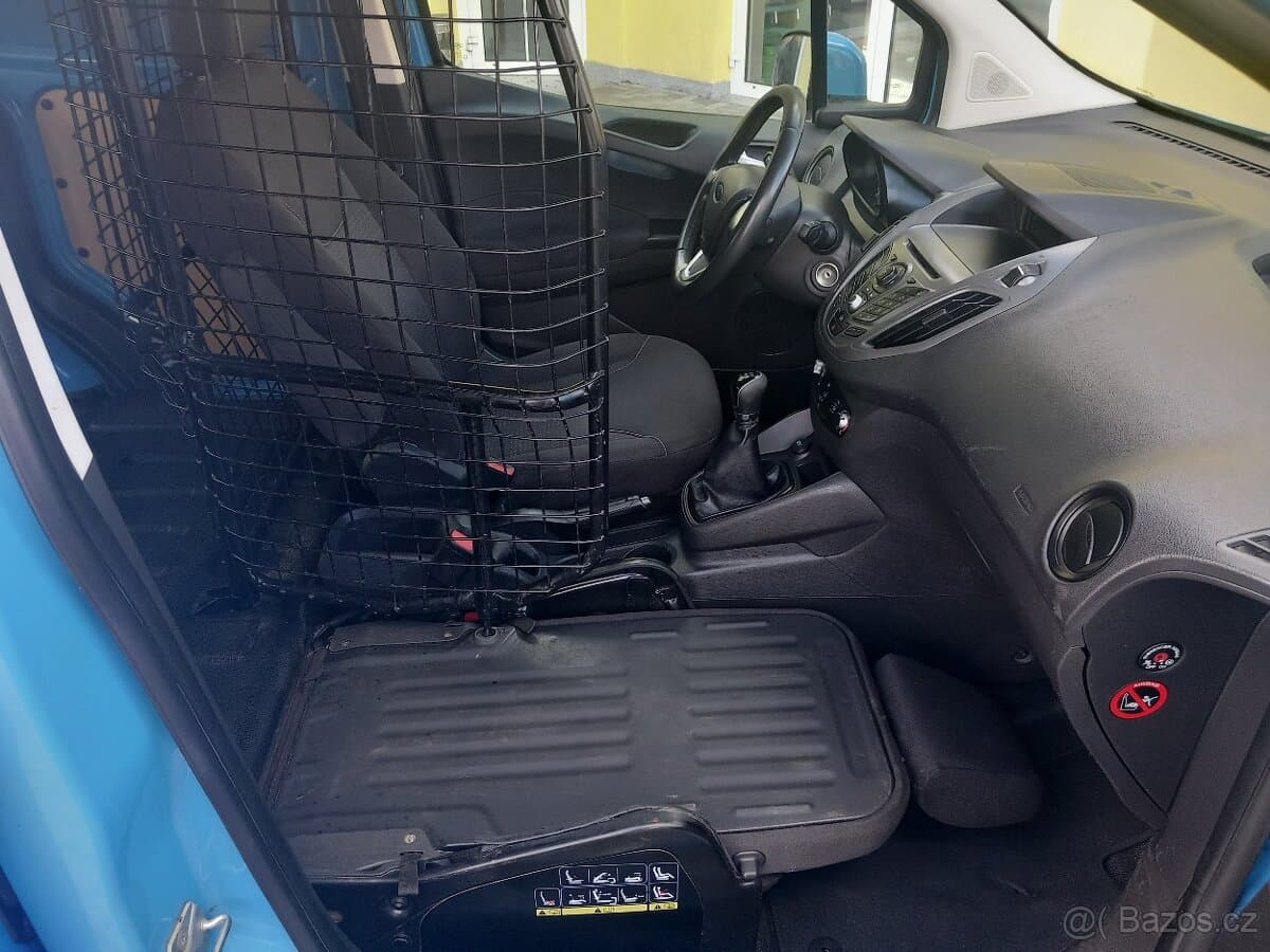 2015 Ford TRANSIT - 13