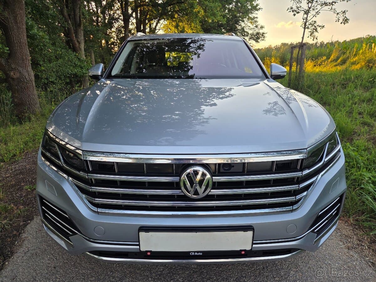 2018 Volkswagen TOUAREG - 13