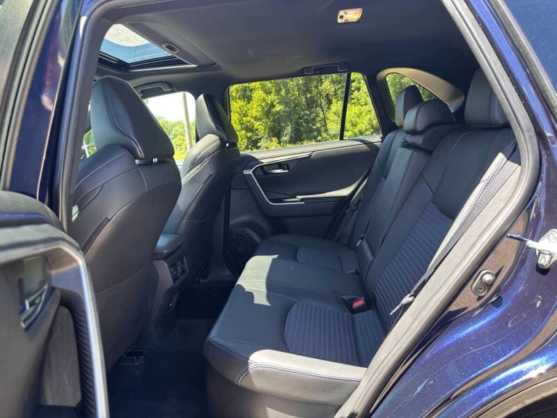 2021 Toyota RAV4 - 13