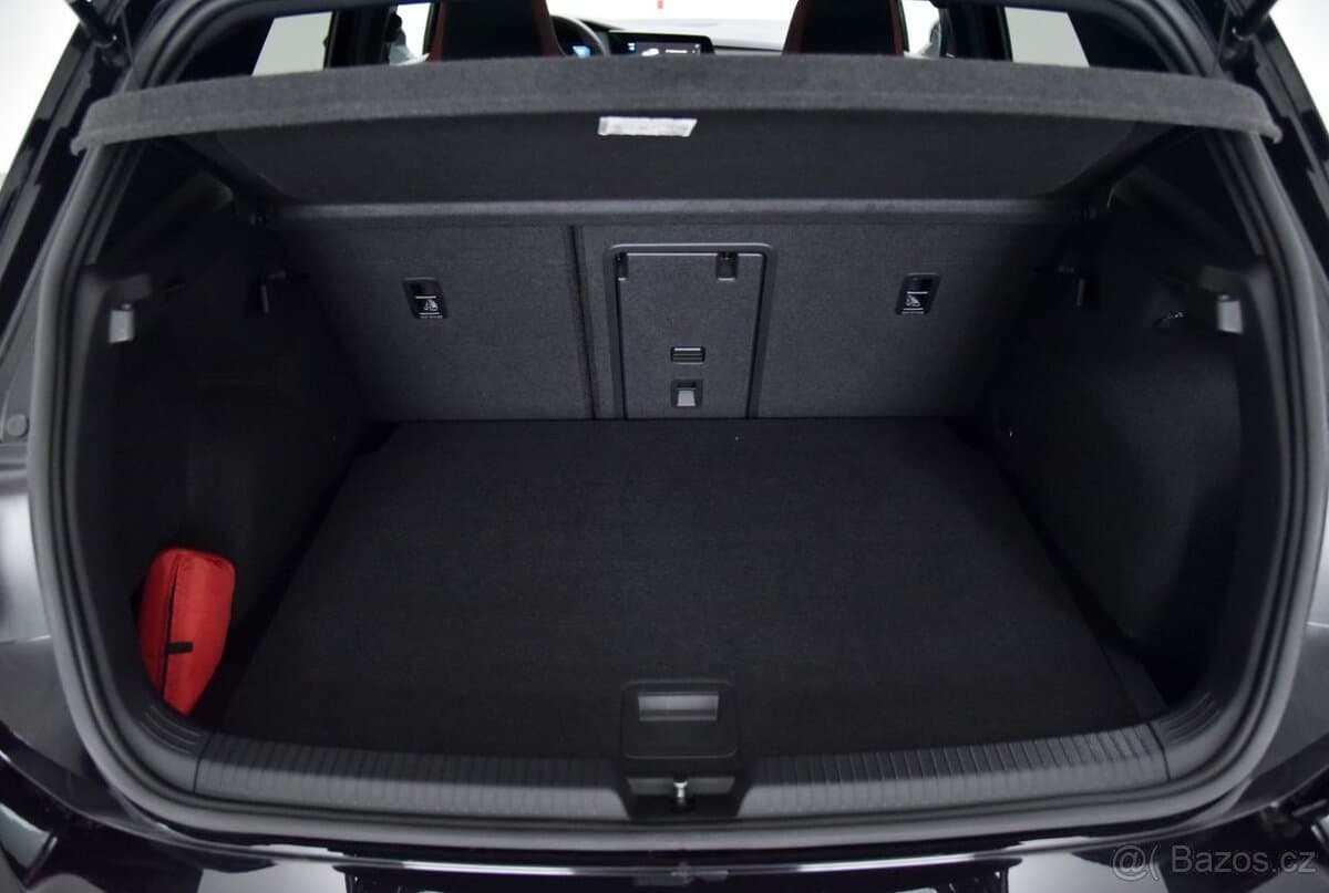 2024 Volkswagen GOLF - 13