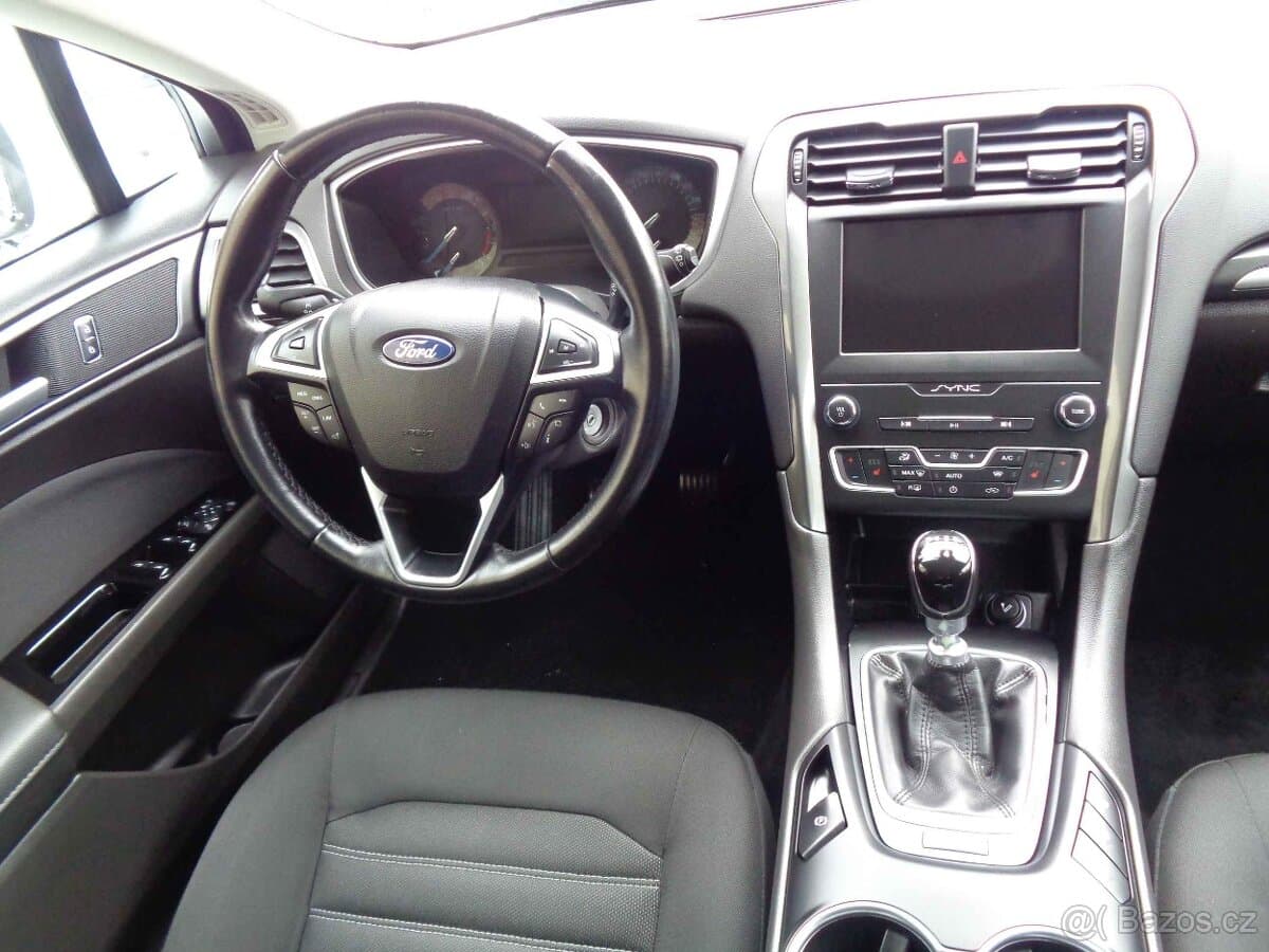 2019 Ford MONDEO - 13