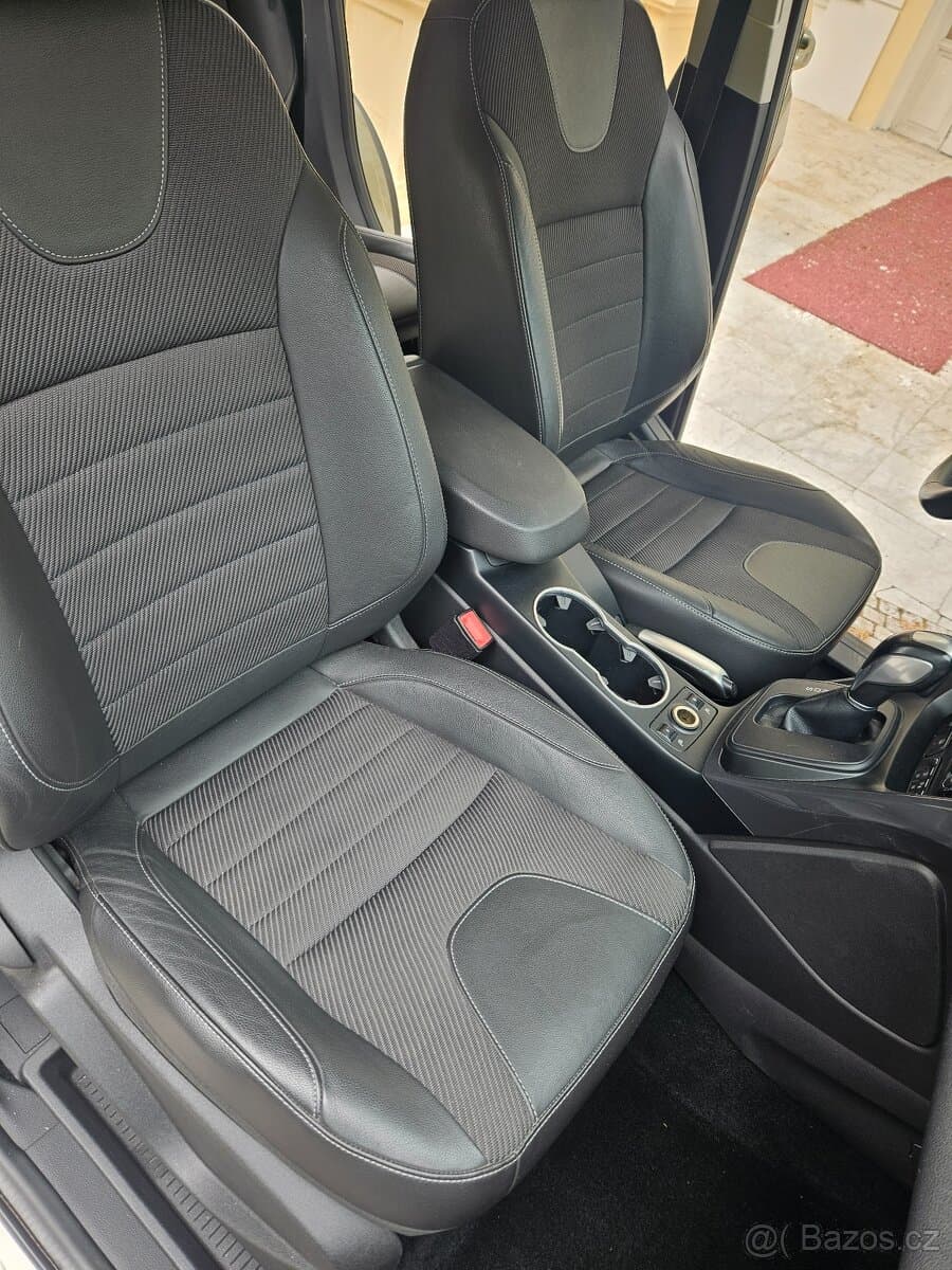 2014 Ford KUGA - 13