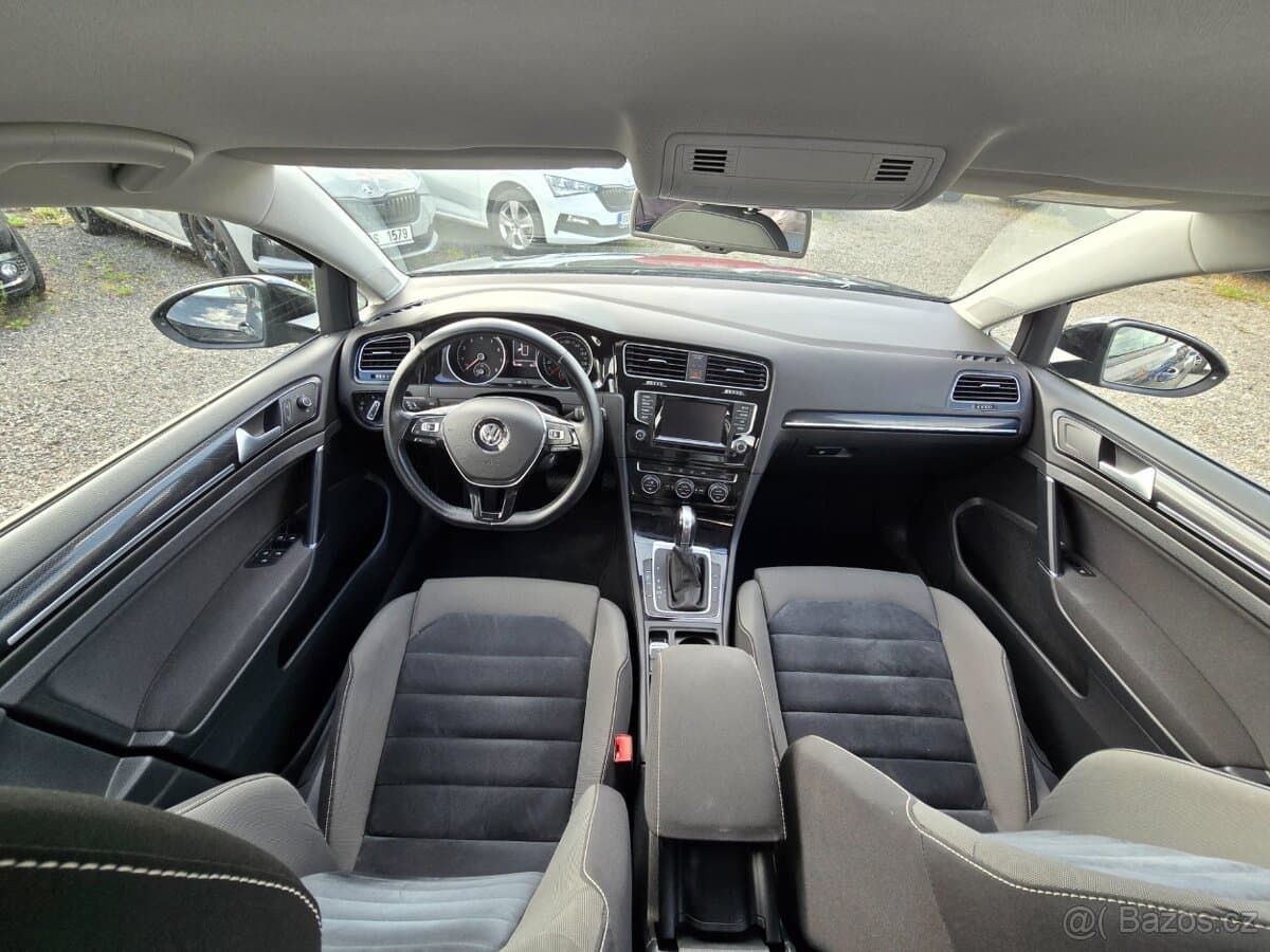 2015 Volkswagen GOLF - 13