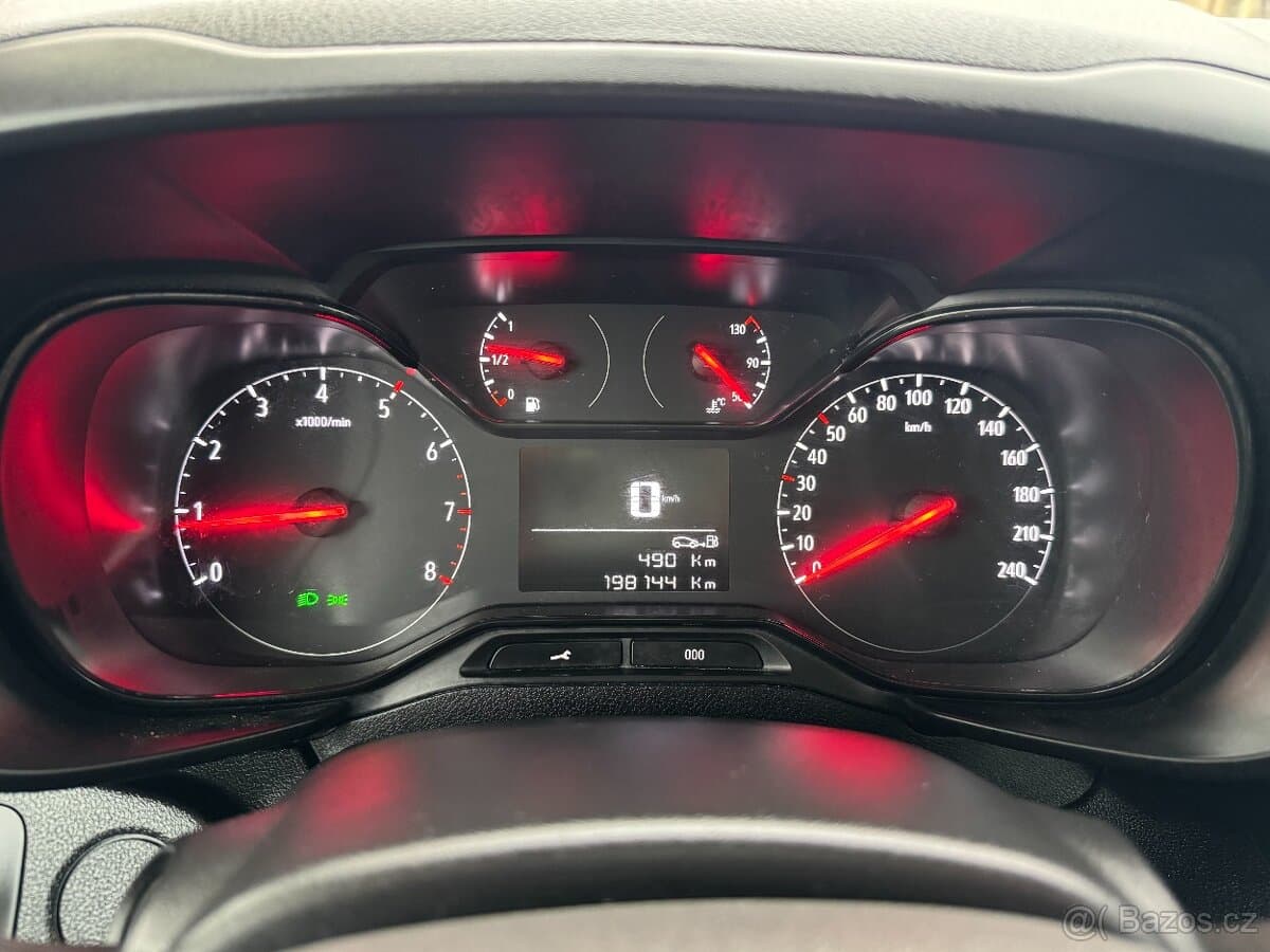 2020 Opel COMBO - 13