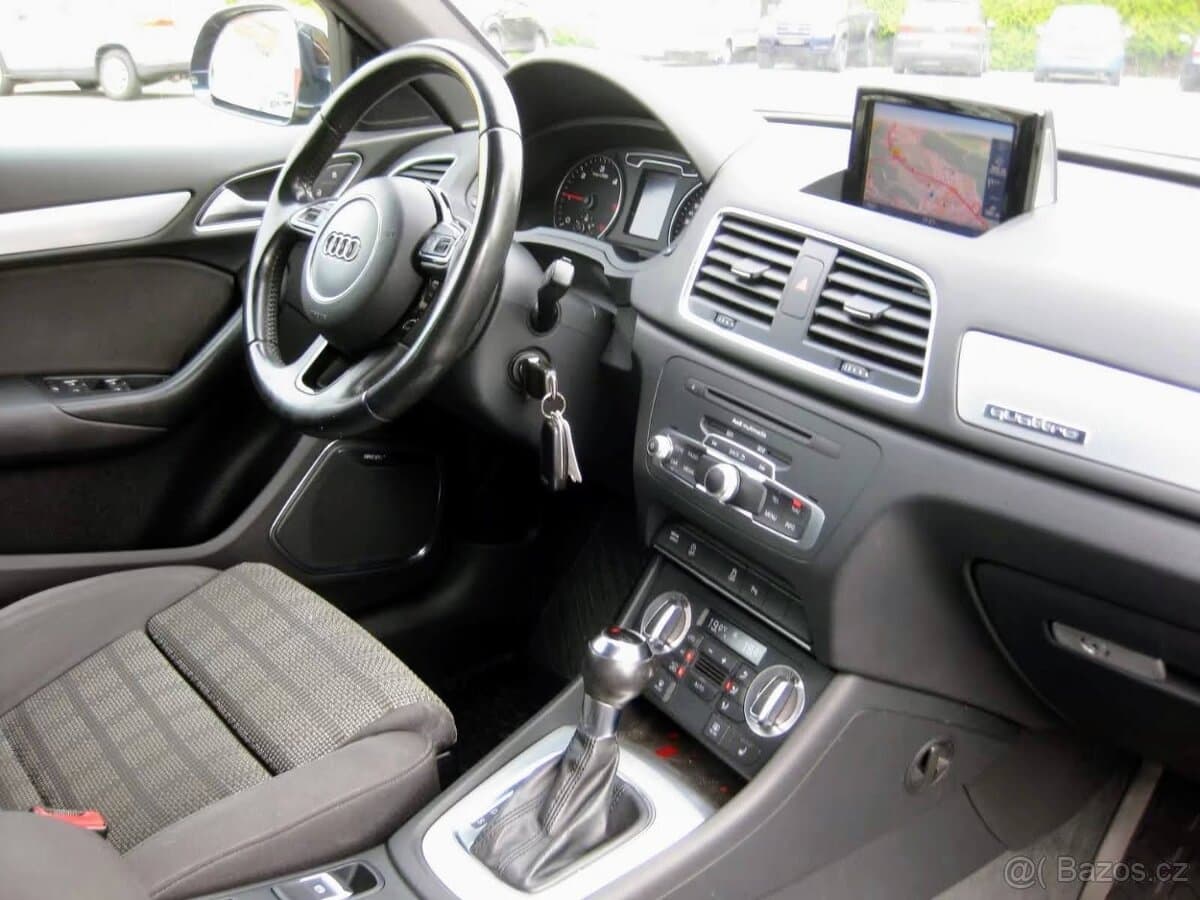 Audi Q3 - 13