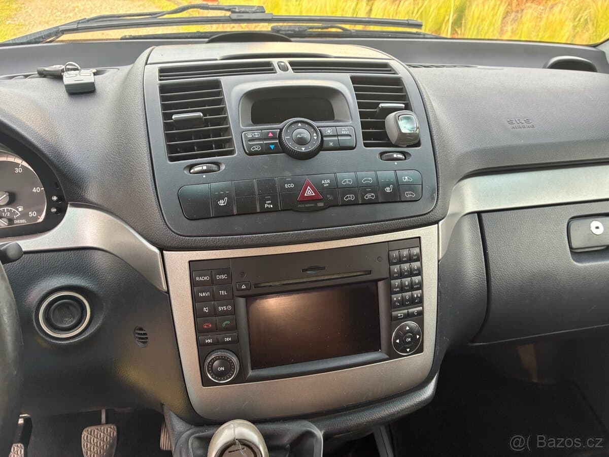 2011 Mercedes-Benz VITO - 13