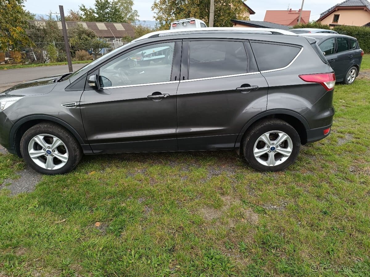 2015 Ford KUGA - 13