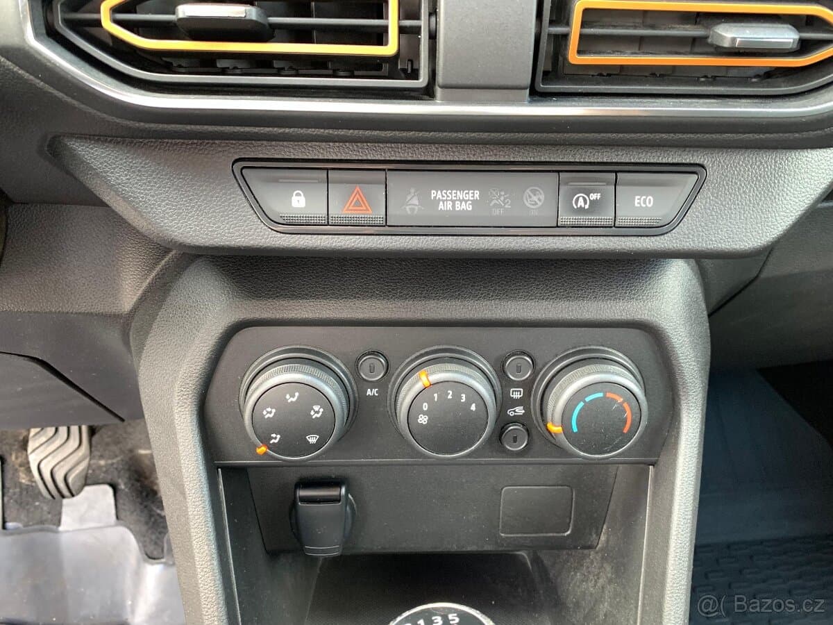 2022 Dacia SANDERO - 13
