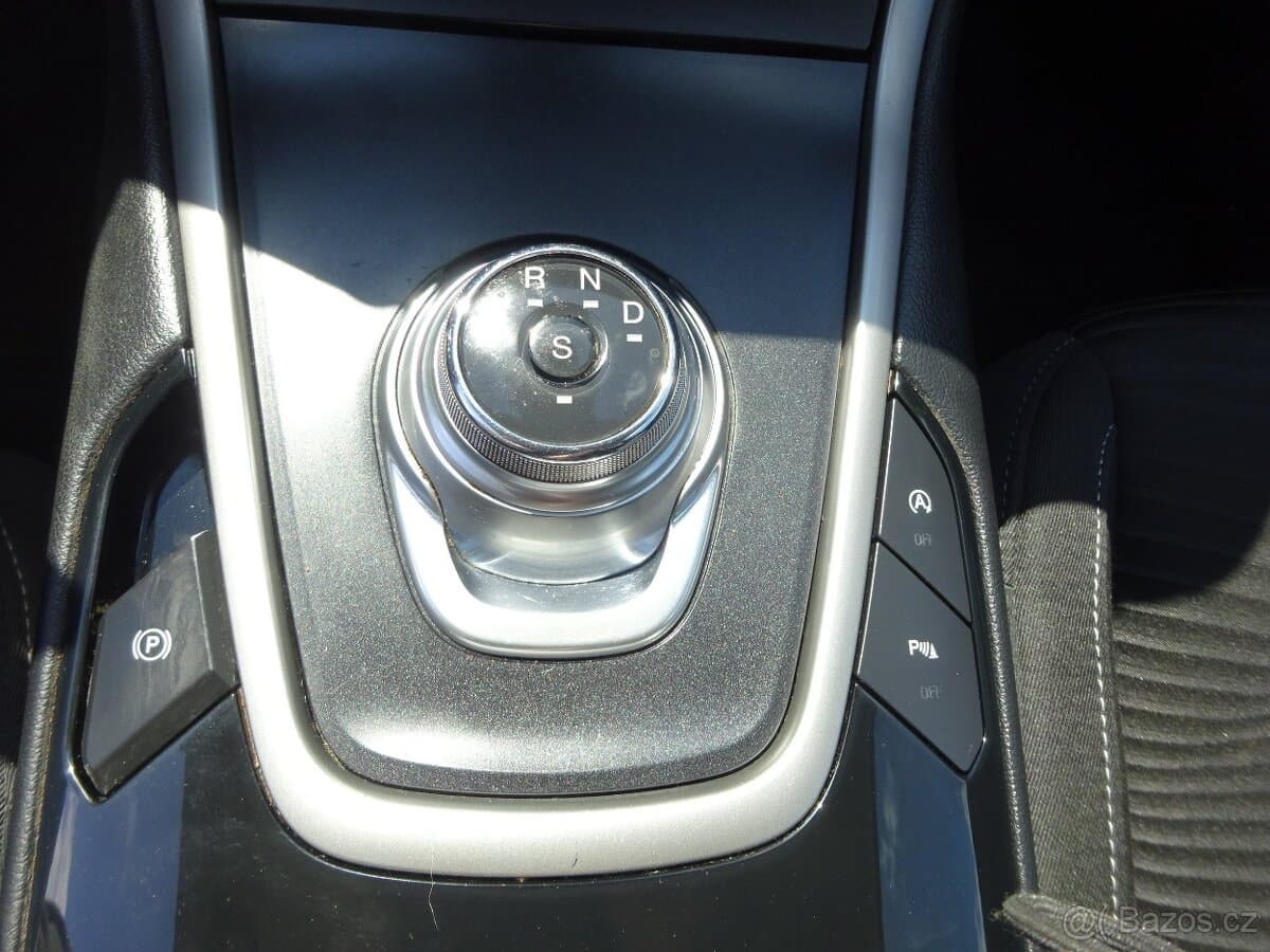 2018 Ford S-MAX - 13