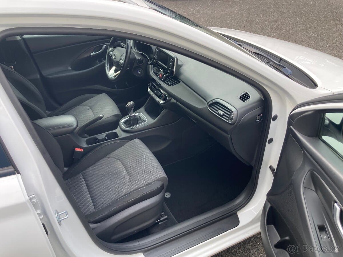 2017 Hyundai i30 - 13