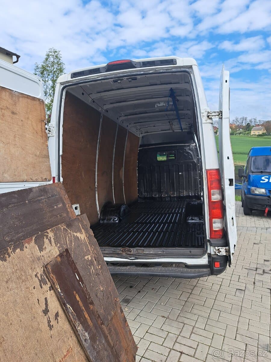 2010 Iveco OSTATNÍ - 13