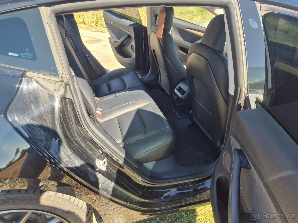 2022 Tesla MODEL 3 - 13
