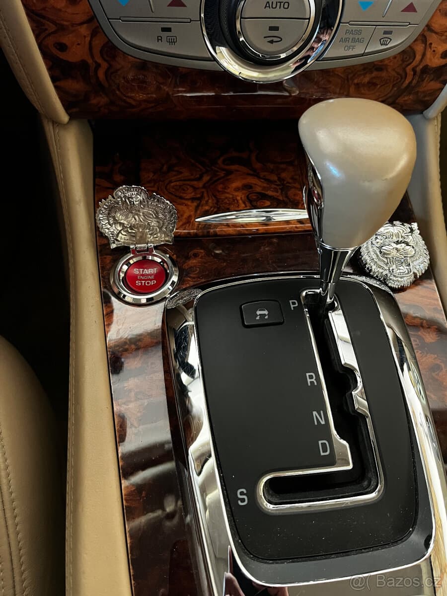 2008 Jaguar XK - 13