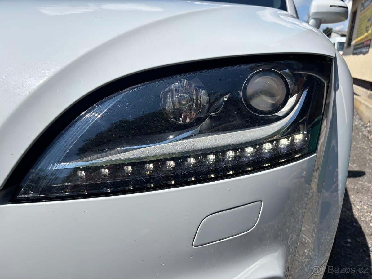 2013 Audi TT - 13
