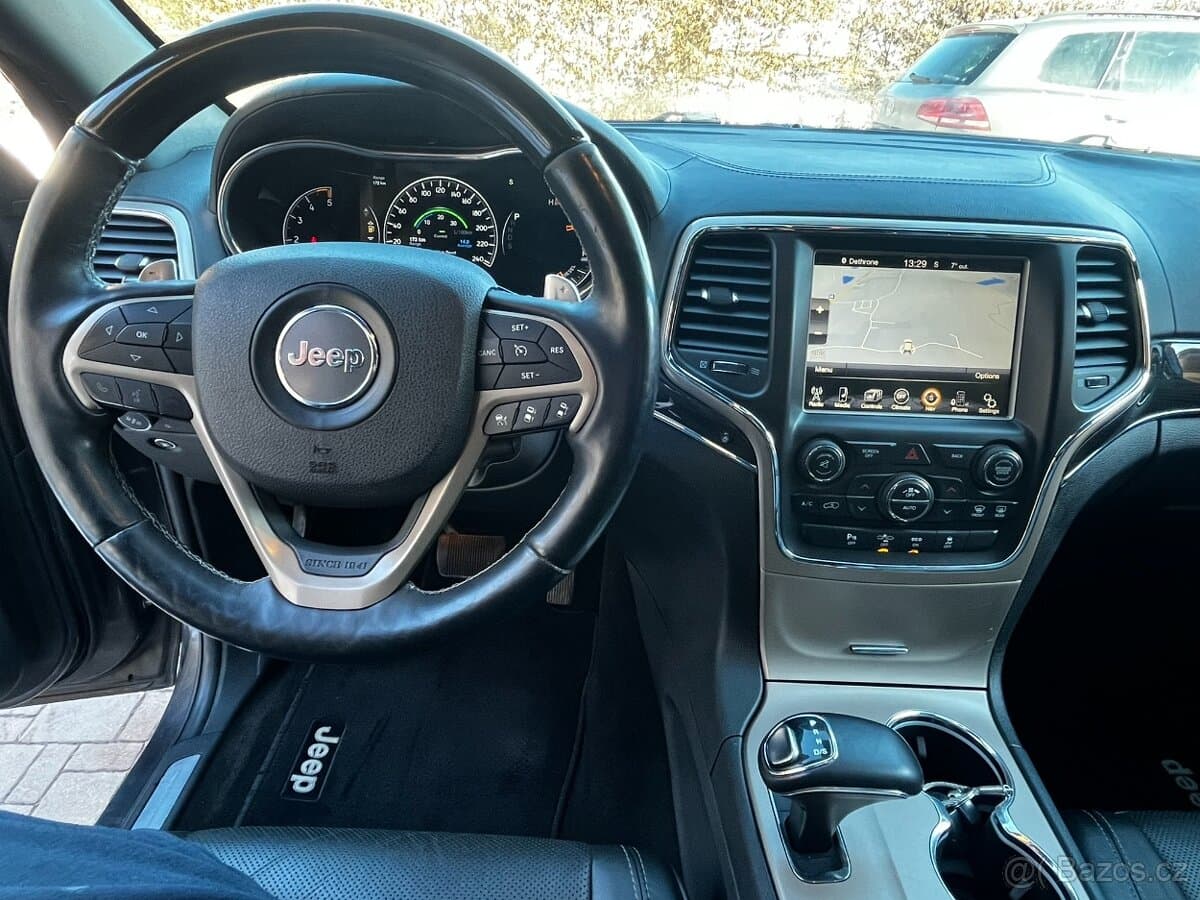 2014 Jeep CHEROKEE - 13