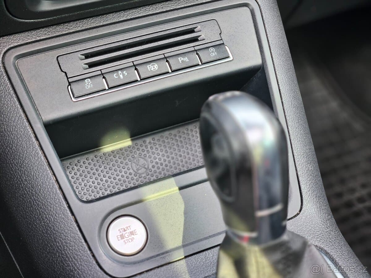 2012 Volkswagen TIGUAN - 13