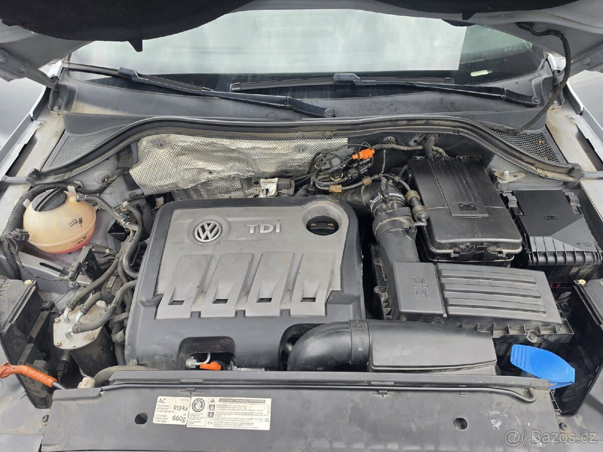 2012 Volkswagen TIGUAN - 13
