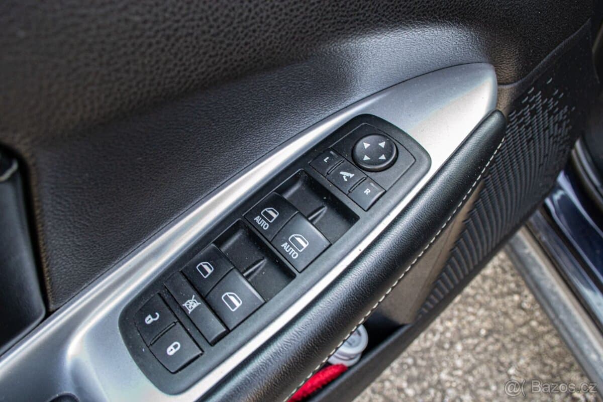 2012 Fiat FREEMONT - 13