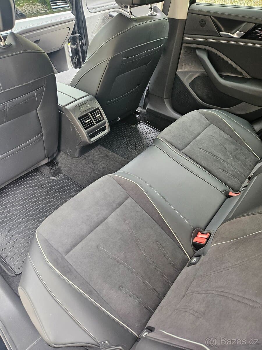 2024 Volkswagen PASSAT - 13