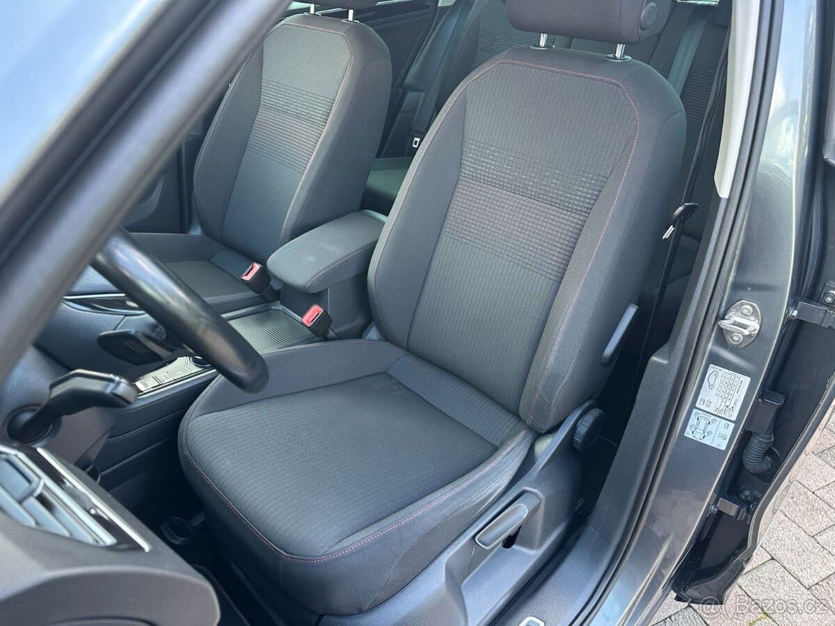 2017 Volkswagen TIGUAN - 13