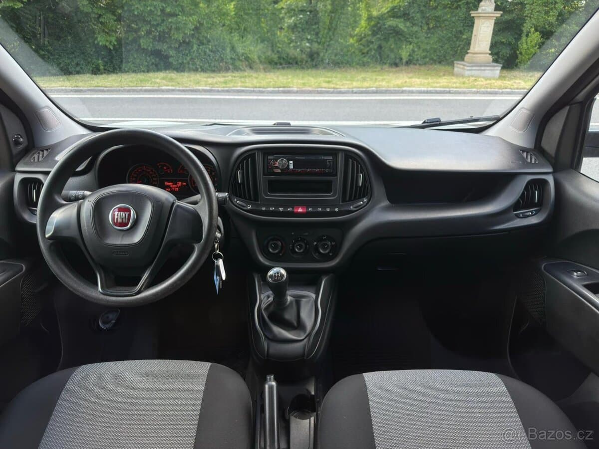2021 Fiat DOBLO - 13