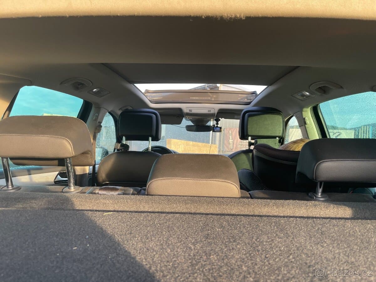 Volkswagen TIGUAN - 13