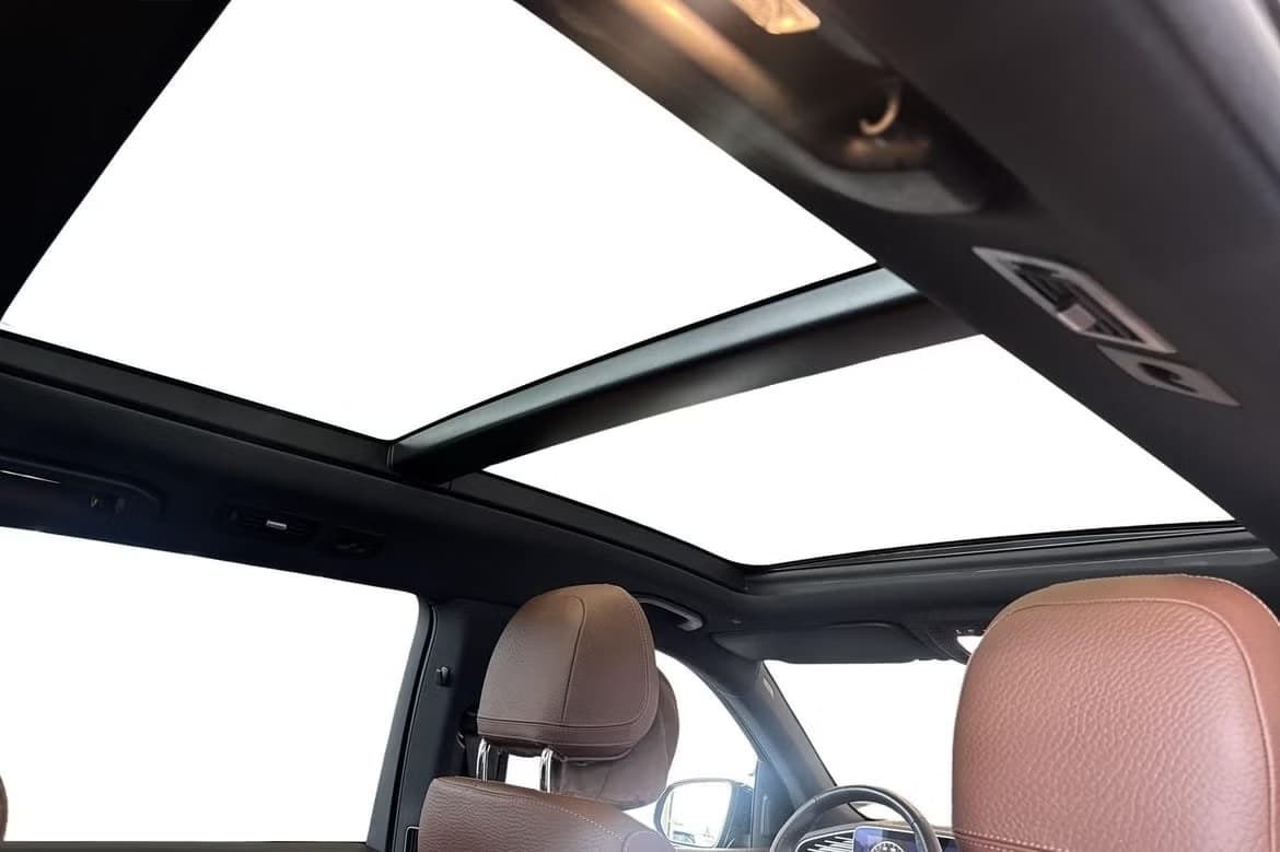 2025 Mercedes-Benz GL - 13