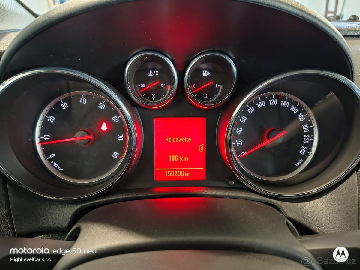 2013 Opel ASTRA - 13