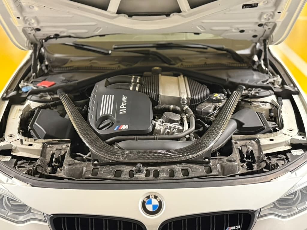 2016 BMW M3 - 13