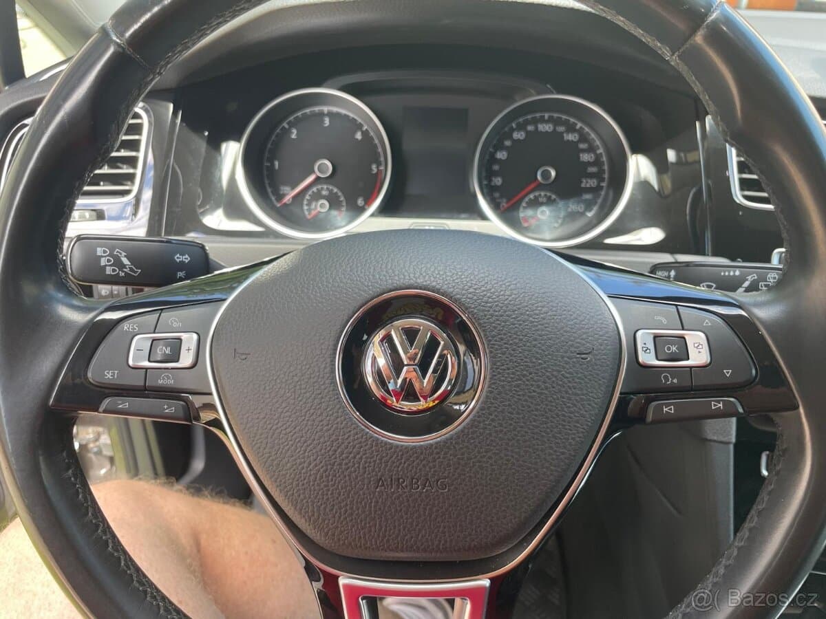 2015 Volkswagen GOLF - 13