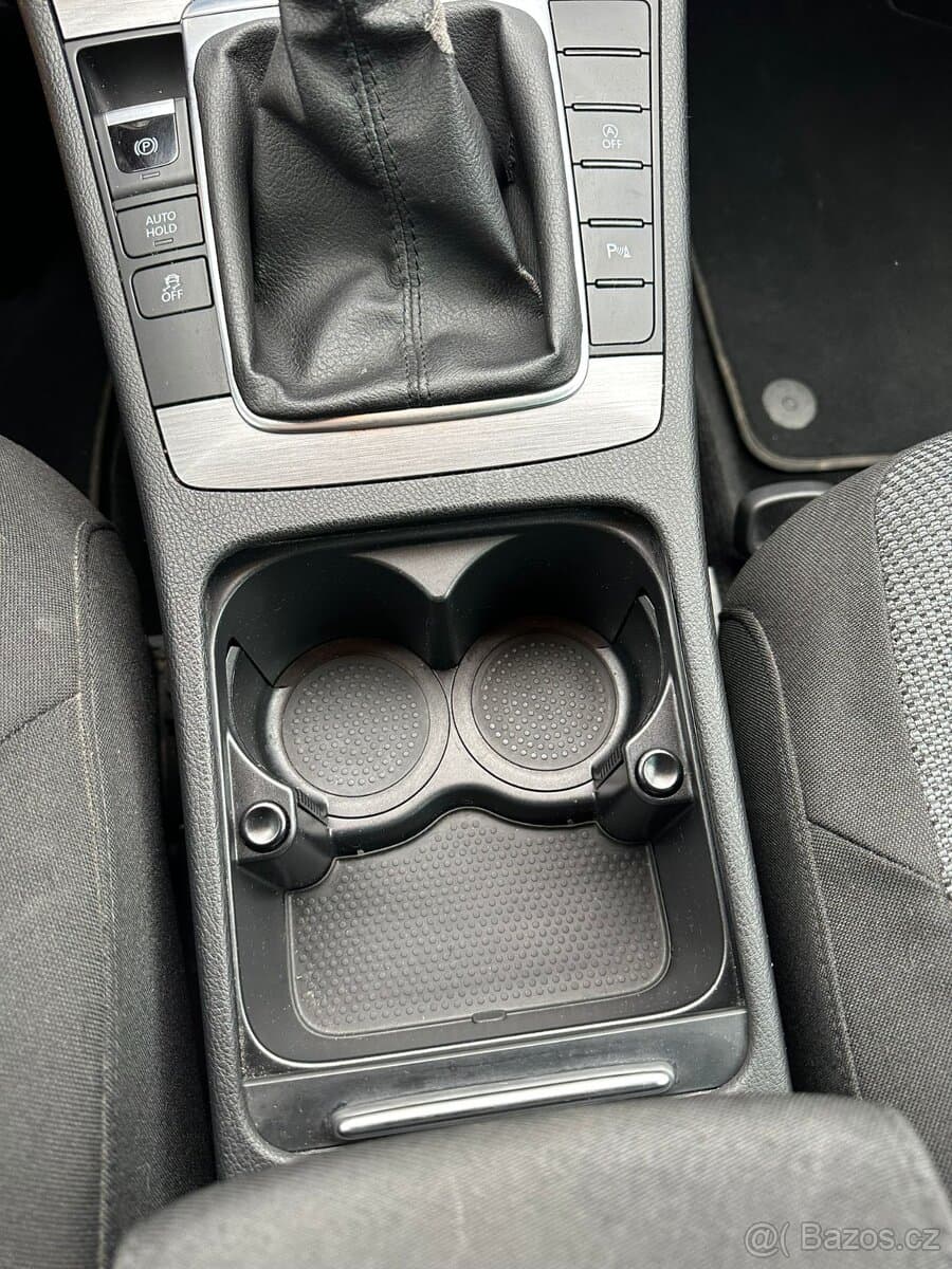 2013 Volkswagen PASSAT - 13