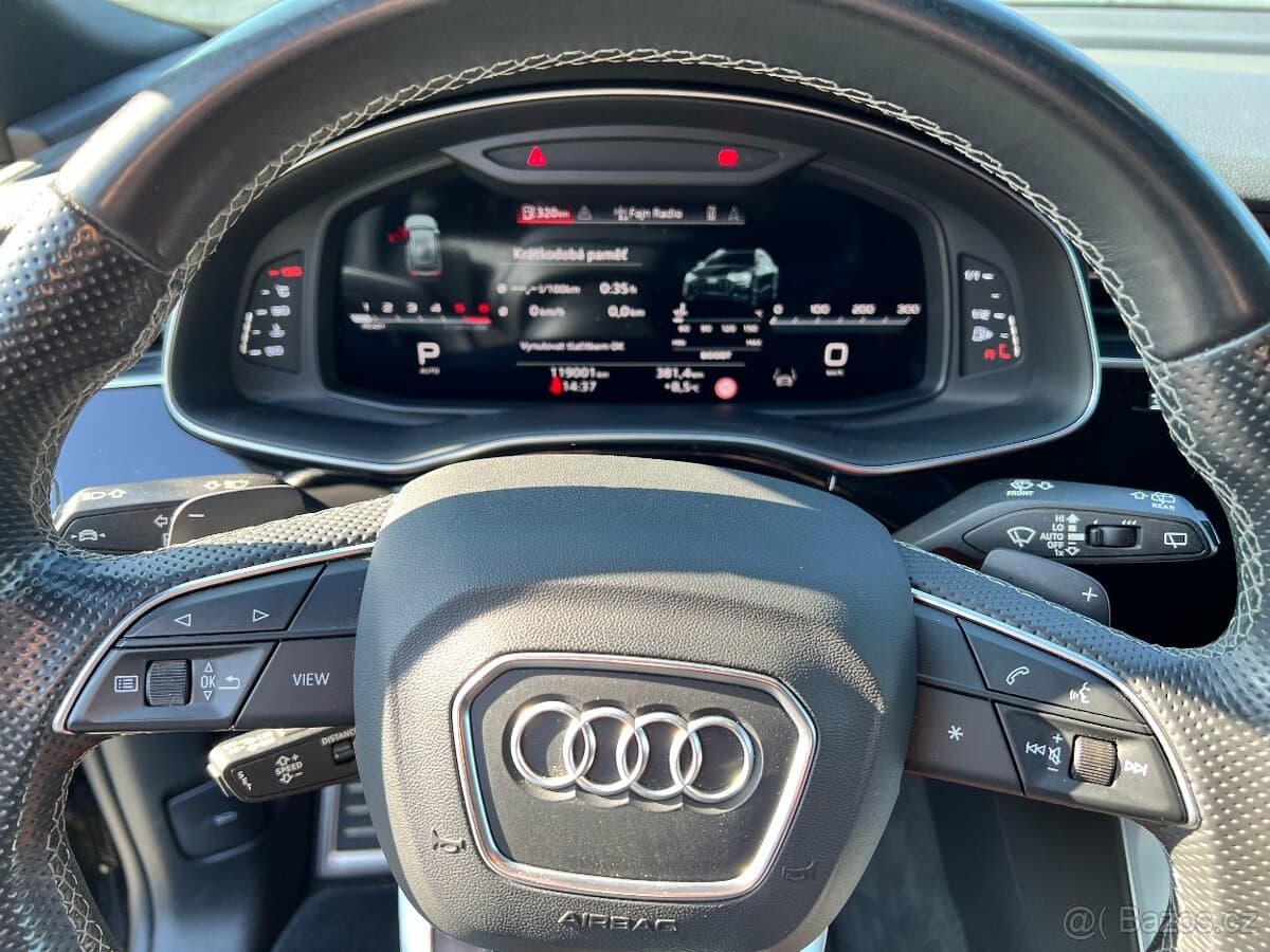 2020 Audi SQ8 - 13