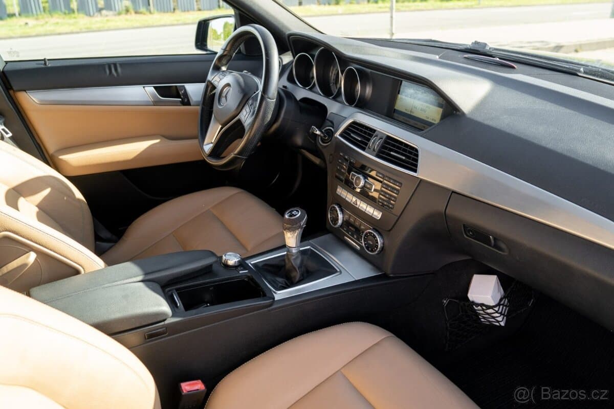 2011 Mercedes-Benz OSTATNÍ - 13